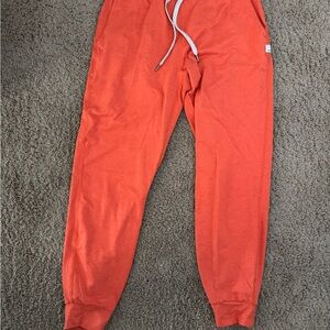 Bright Orange women’s Vuori Joggers-xs
